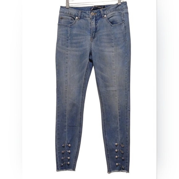 one 5 one Denim - One 5 One - Distressed Jeans W/ Faux Pearls & Diamond Embellishments, Lite Wash,